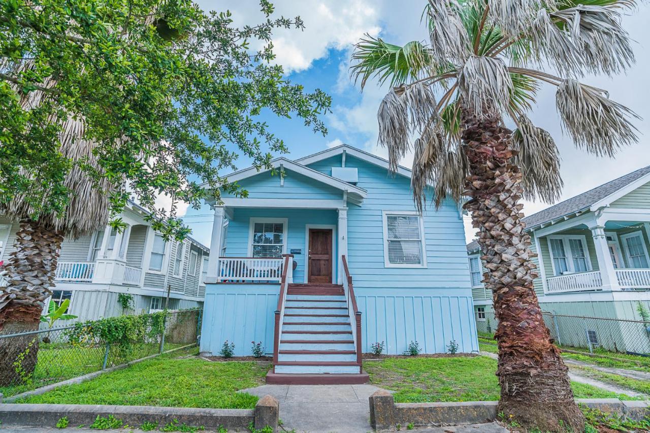 Uptown Cottage Newly Updated Home Near The Strand Galveston Harbor And Utmb Εξωτερικό φωτογραφία