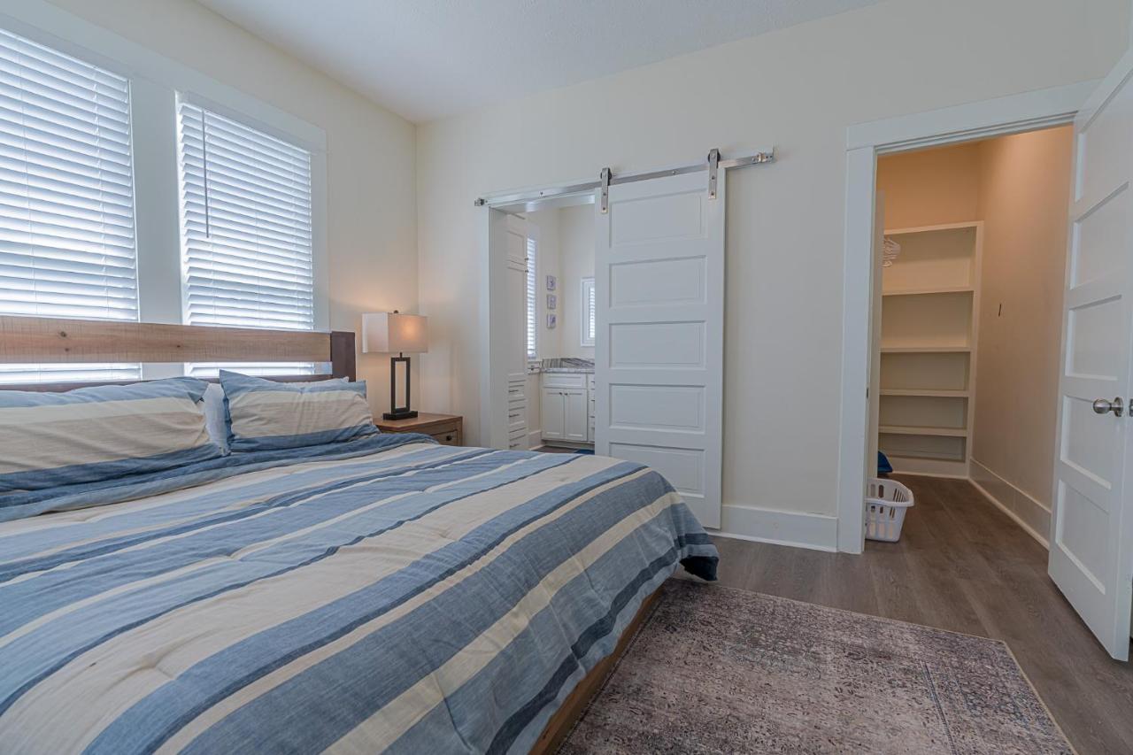 Uptown Cottage Newly Updated Home Near The Strand Galveston Harbor And Utmb Εξωτερικό φωτογραφία
